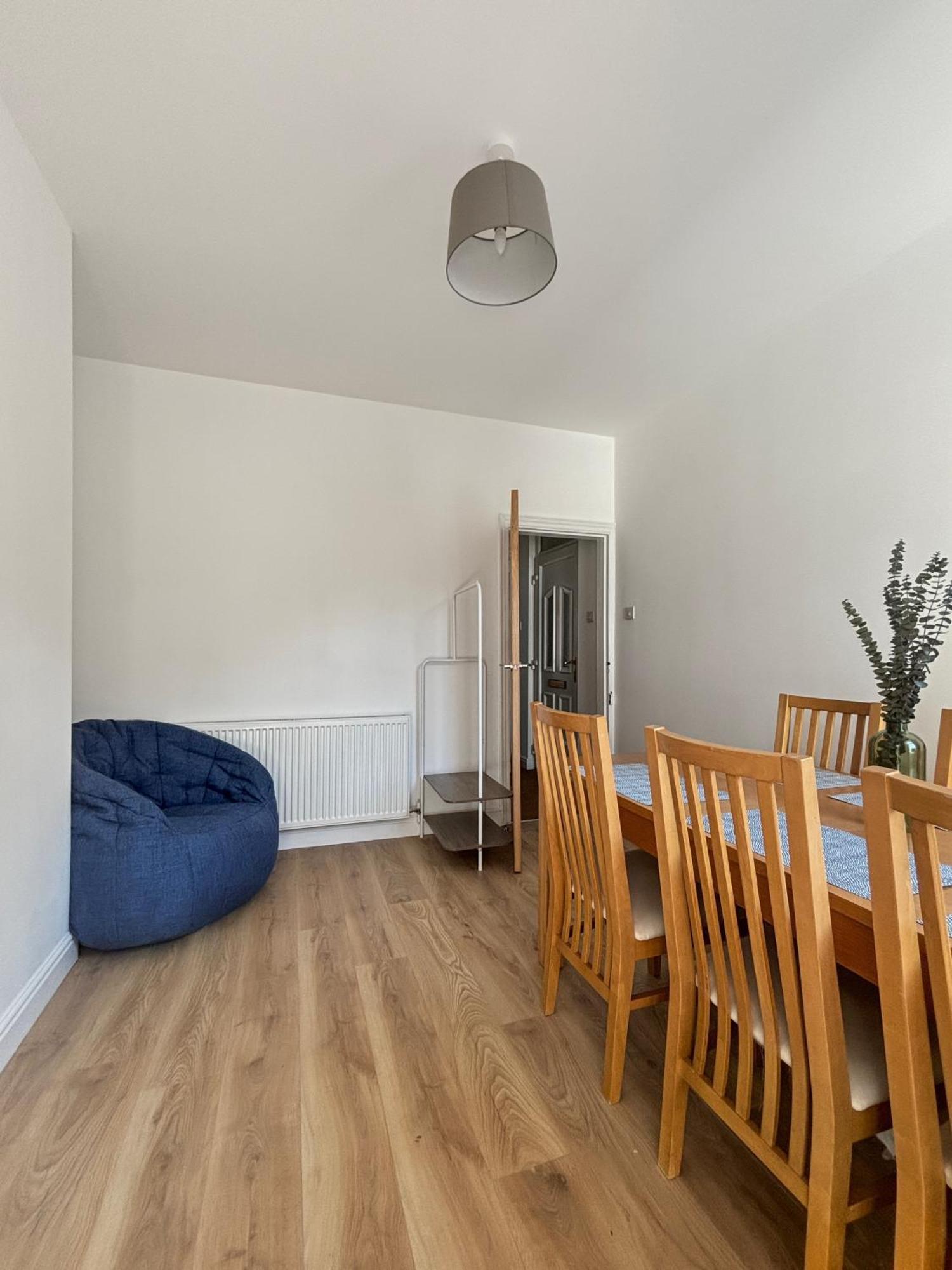 Amaya One -3 Bedroom Townhouse - With Garden - Close To Town Centre - Sleeps 7 Grantham Exterior foto